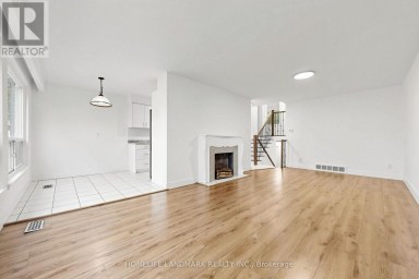 26 FENSIDE DRIVE Toronto (Parkwoods-Donalda) Ontario photo 1