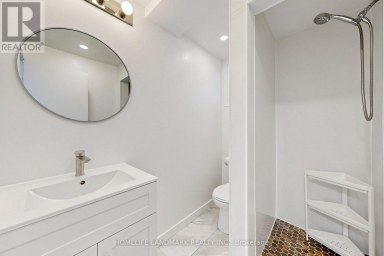 26 FENSIDE DRIVE Toronto (Parkwoods-Donalda) Ontario photo 18