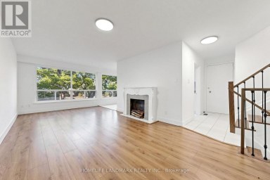 26 FENSIDE DRIVE Toronto (Parkwoods-Donalda) Ontario photo 3