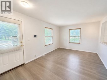 4653 55th Avenue High Prairie Alberta photo 7