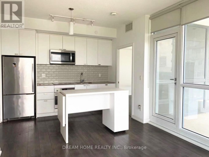 2004 - 56 FOREST MANOR ROAD, Toronto (Henry Farm), Ontario, M2J0E5