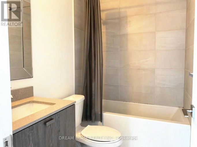 2004 - 56 FOREST MANOR ROAD, Toronto (Henry Farm), Ontario, M2J0E5