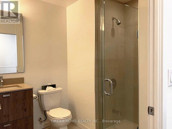 2004 - 56 FOREST MANOR ROAD, Toronto (Henry Farm), Ontario, M2J0E5