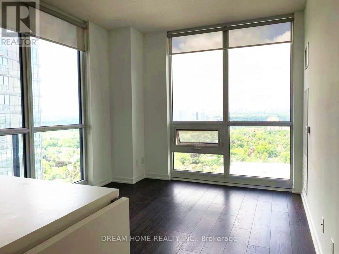 2004 - 56 FOREST MANOR ROAD, Toronto (Henry Farm), Ontario, M2J0E5