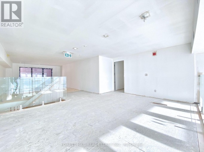 3 - 3429 YONGE STREET, Toronto (Lawrence Park North), Ontario, M4N2N1