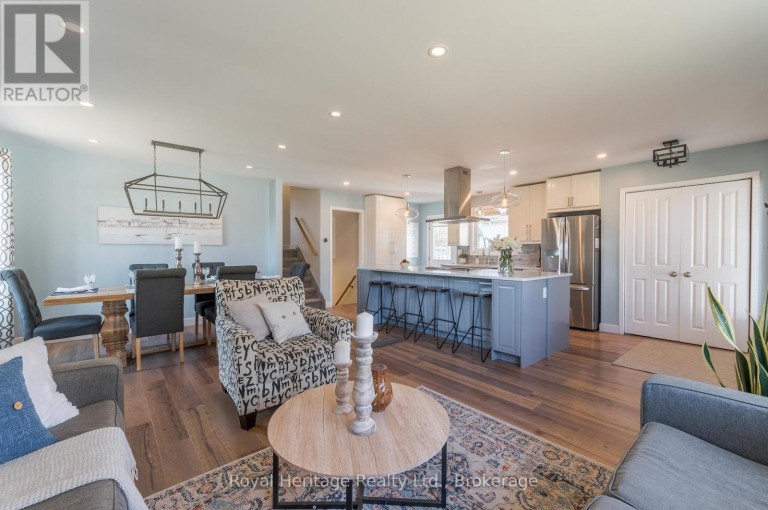 25 HEWSON DRIVE, Port Hope, Ontario, L1A4C8