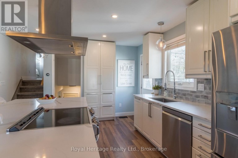 25 HEWSON DRIVE, Port Hope, Ontario, L1A4C8