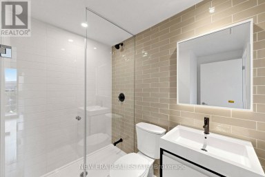 301 - 150 LOGAN AVENUE Toronto (South Riverdale) Ontario photo 5