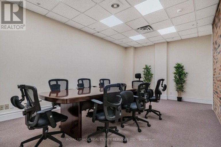 #6 - 7626 YONGE STREET, Vaughan (Crestwood-Springfarm-Yorkhill), Ontario, L4J1V9