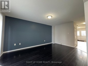 20 COURTNEY CRESCENT Barrie (Painswick South) Ontario photo 10