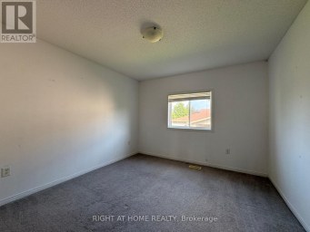 20 COURTNEY CRESCENT Barrie (Painswick South) Ontario photo 17