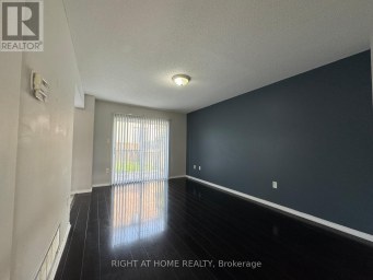 20 COURTNEY CRESCENT Barrie (Painswick South) Ontario photo 4