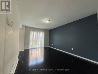 20 COURTNEY CRESCENT Barrie (Painswick South) Ontario photo 5
