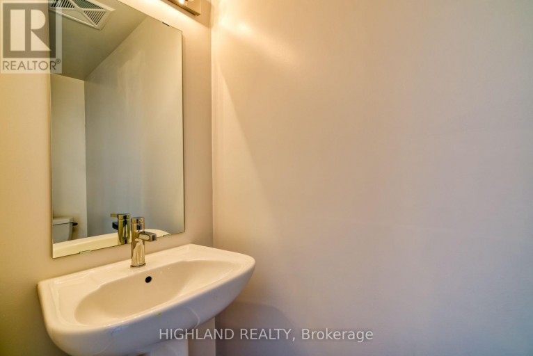 7 - 3473 WIDDICOMBE WAY, Mississauga (Erin Mills), Ontario, L5L0B8