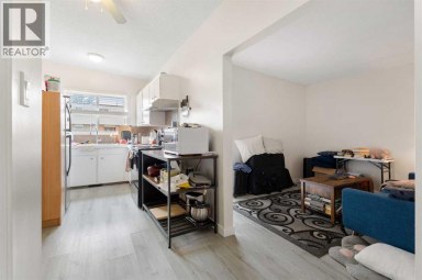 11268 6  SW Calgary Alberta photo 3
