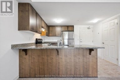 301 - 45 KINGSBURY SQUARE Guelph (Pineridge/Westminster Woods) Ontario photo 4