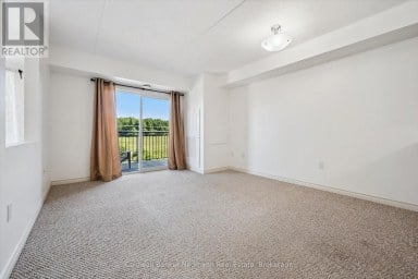 301 - 45 KINGSBURY SQUARE Guelph (Pineridge/Westminster Woods) Ontario photo 9