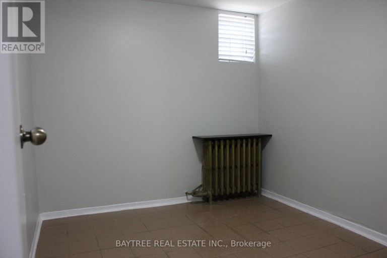 LOWER - 57 CARUS AVENUE, Toronto (Wychwood), Ontario, M6G2A5