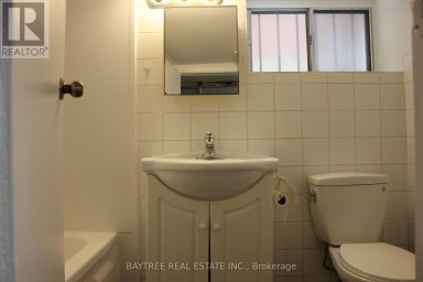 LOWER - 57 CARUS AVENUE Toronto (Wychwood) Ontario photo 13