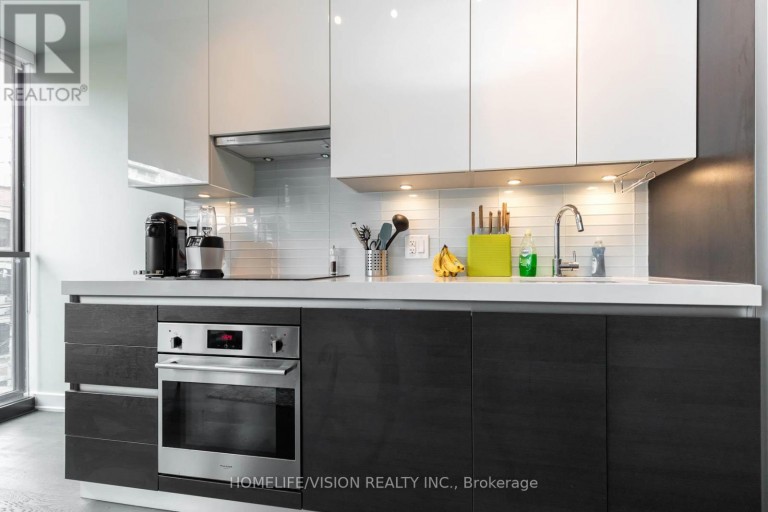 323 - 629 KING STREET W, Toronto (Waterfront Communities), Ontario, M5V1M5