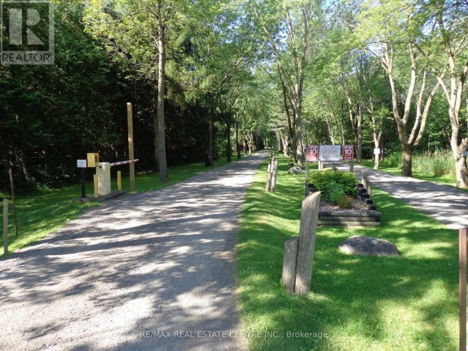 422 - 1652 PUDDICOMBRE ROAD, Wilmot, Ontario, N3A2Z4