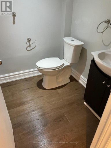LOWER - 154 SORAUREN AVENUE, Toronto (Roncesvalles), Ontario, M6R2E5