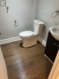 LOWER - 154 SORAUREN AVENUE Toronto (Roncesvalles) Ontario photo 2