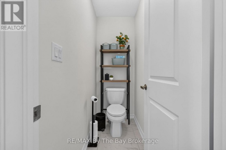 171 ROSANNE CIRCLE, Wasaga Beach, Ontario, L9Z0N1