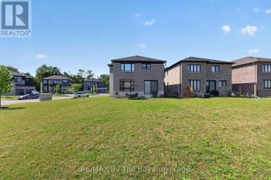 171 ROSANNE CIRCLE Wasaga Beach Ontario photo 43