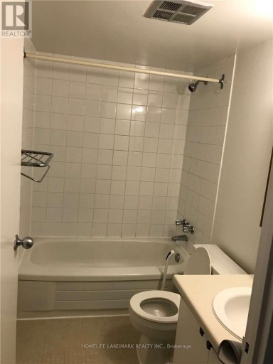 1122 - 633 BAY STREET, Toronto (Bay Street Corridor), Ontario, M5G2G4