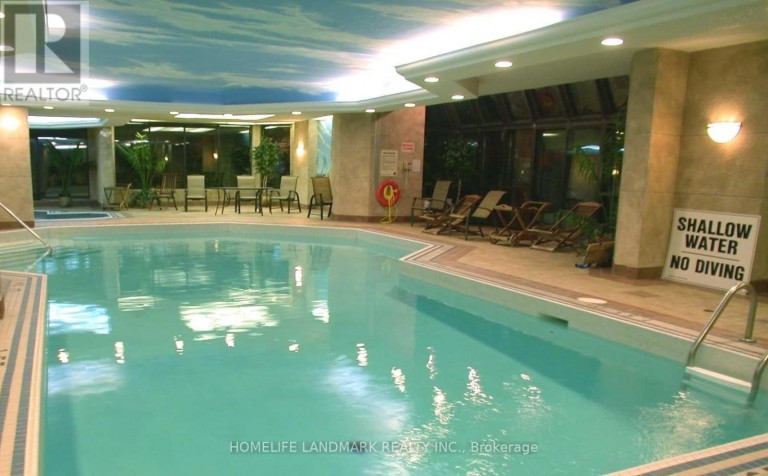 1122 - 633 BAY STREET, Toronto (Bay Street Corridor), Ontario, M5G2G4