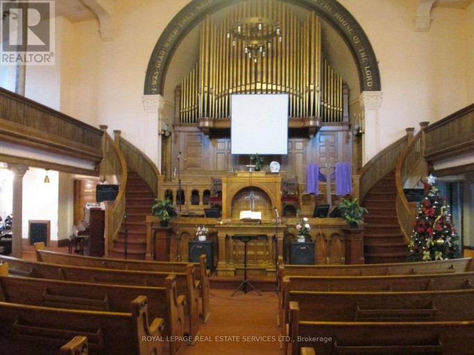 456 KING STREET E, Toronto (Moss Park), Ontario, M5A1L4