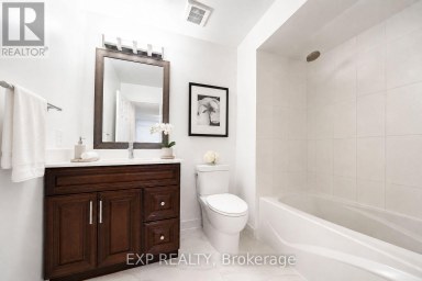 3 BAFFIN COURT Richmond Hill (Langstaff) Ontario photo 12