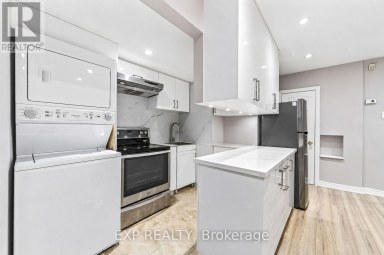 3 BAFFIN COURT Richmond Hill (Langstaff) Ontario photo 16