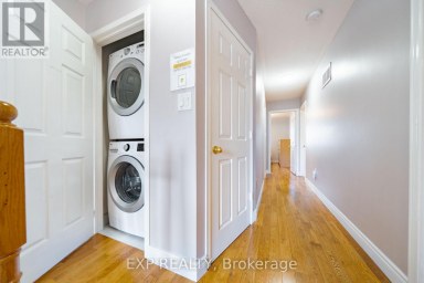 3 BAFFIN COURT Richmond Hill (Langstaff) Ontario photo 20