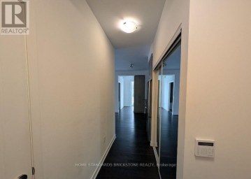 810 - 95 ONEIDA CRESCENT Richmond Hill (Langstaff) Ontario photo 3