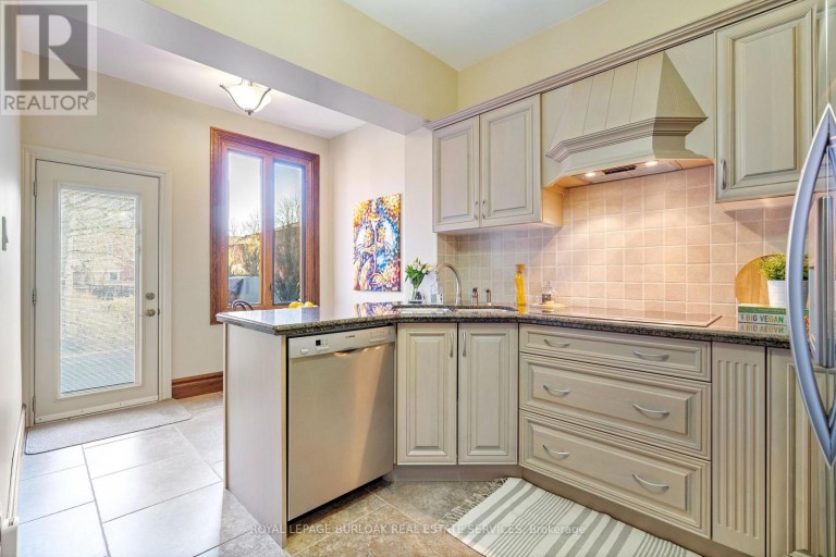 MAIN FLR - 107 CATHARINE STREET S, Hamilton (Corktown), Ontario, L8N2J5