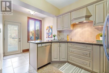 MAIN FLR - 107 CATHARINE STREET S Hamilton (Corktown) Ontario photo 10