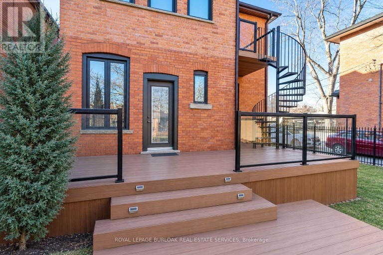 MAIN FLR - 107 CATHARINE STREET S, Hamilton (Corktown), Ontario, L8N2J5