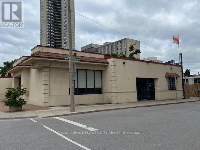 60 WALNUT STREET, Hamilton (Corktown), Ontario, L8N2L1