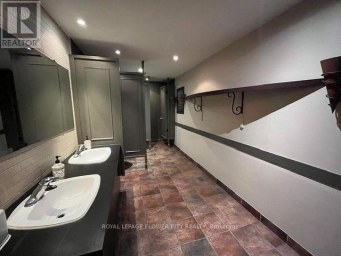 60 WALNUT STREET Hamilton (Corktown) Ontario photo 28
