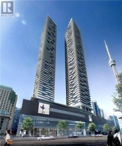 6806 - 88 HARBOUR STREET, Toronto (Waterfront Communities), Ontario, M5J0C3