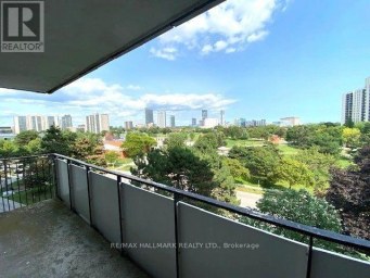 703 - 20 FOREST MANOR ROAD Toronto (Henry Farm) Ontario photo 31