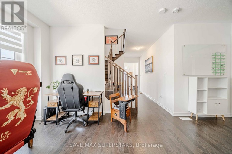34 BANNISTER ROAD, Barrie, Ontario, L9J0L5