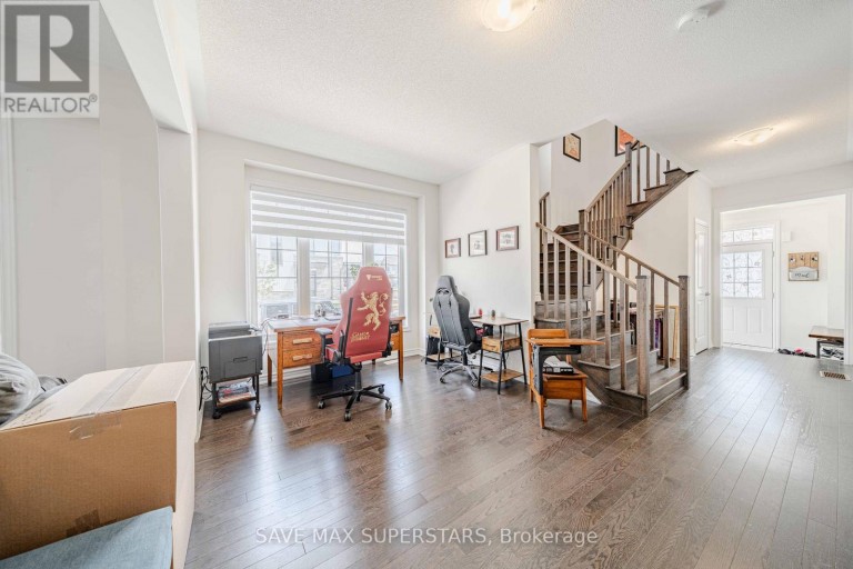 34 BANNISTER ROAD, Barrie, Ontario, L9J0L5