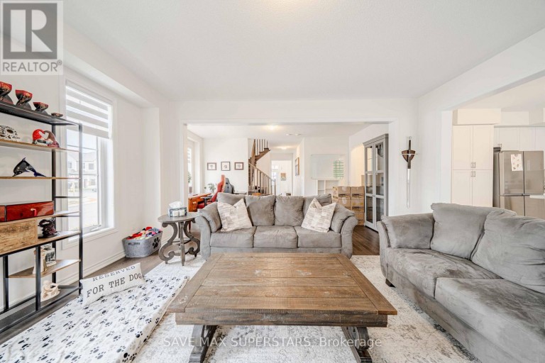 34 BANNISTER ROAD, Barrie, Ontario, L9J0L5