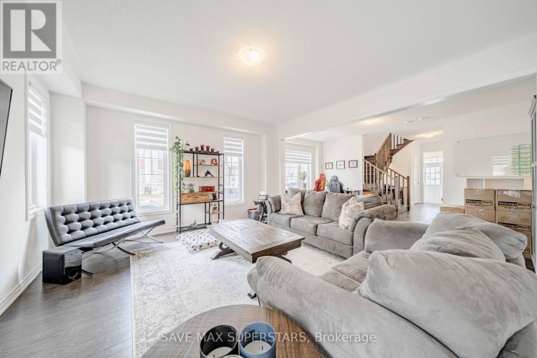 34 BANNISTER ROAD, Barrie, Ontario, L9J0L5