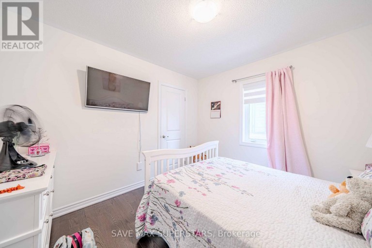 34 BANNISTER ROAD, Barrie, Ontario, L9J0L5
