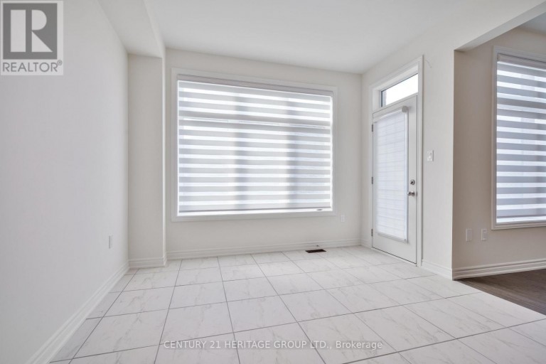 15 KENTLEDGE AVENUE, East Gwillimbury (Holland Landing), Ontario, L9N0W3