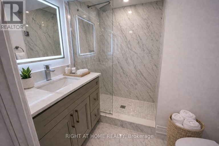 LOWER - 3551 AUTUMNLEAF CRESCENT, Mississauga (Erin Mills), Ontario, L5L1K6